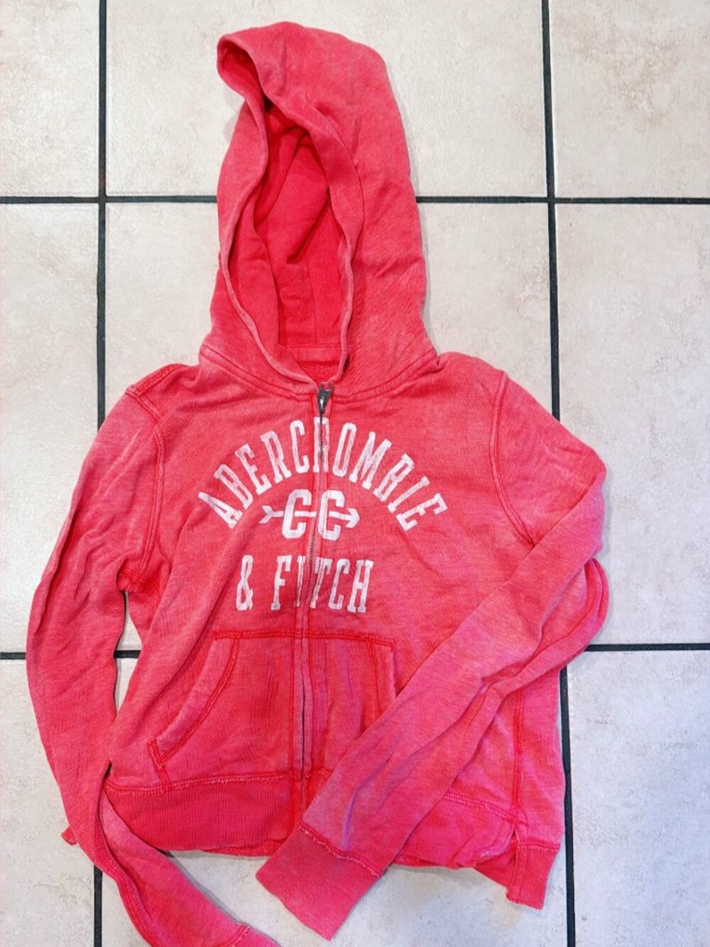 Listing 1: Abercrombie & Fitch Full-Zip Hoodie